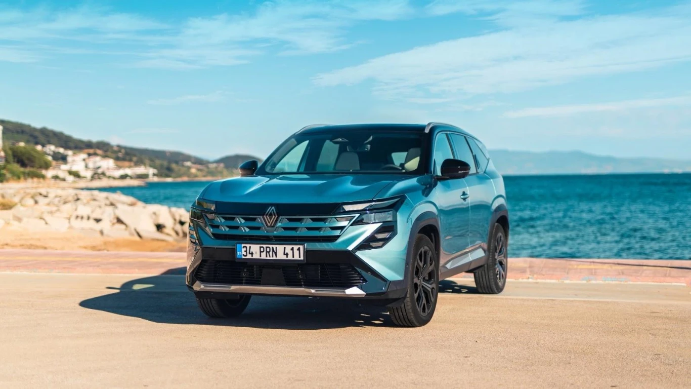 Bursa Üretimi Yeni Renault Boreal Türkiye'de Satışa Sunuluyor! İşte Lansmana Özel Fiyatlar 12 Bursa Üretimi Yeni Renault Boreal Türkiye'de Satışa Sunuluyor! İşte Lansmana Özel Fiyatlar