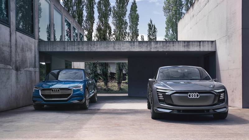 Audi’nin İlk Elektrikli Otomobili Tanıtıldı: Audi e-tron  
