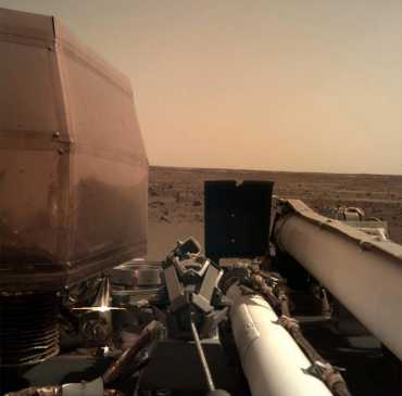 NASA Insight Lander Mars’a İndi  