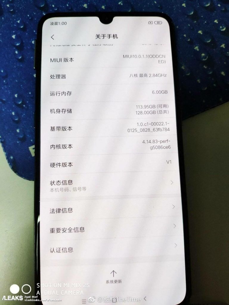 Xiaomi Mi 9 Canlı Kanlı Görüntülendi  