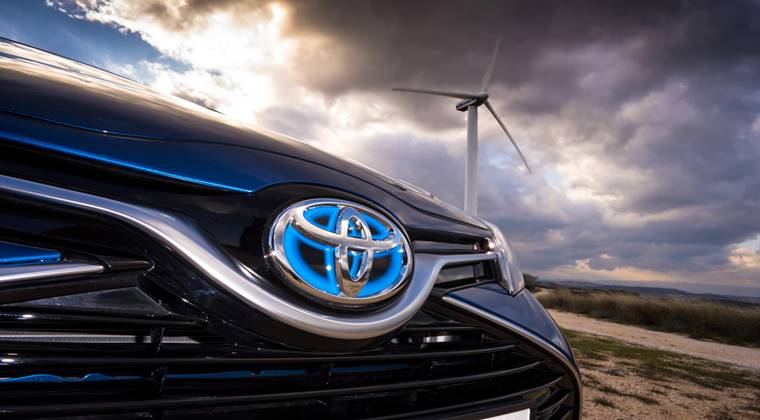 Toyota En Düşük Emisyon Ortalaması ile Rekor Kırdı 
