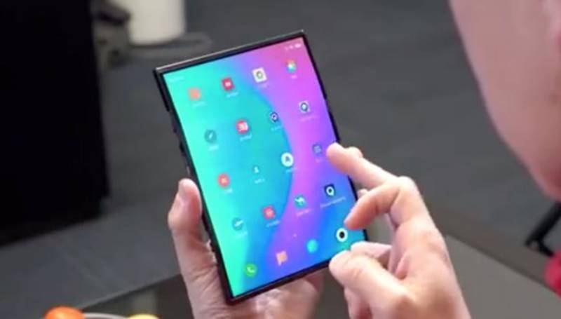 Xiaomi Katlanabilir Telefonu 