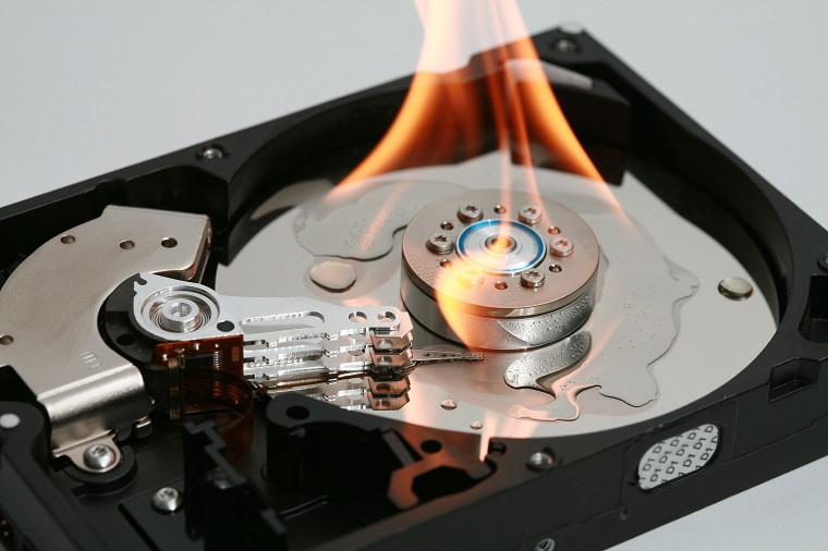 Yanan Hard Diskteki Veriler Nasıl Kurtarılır? 