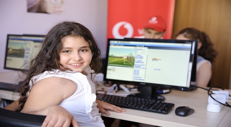 Vodafone’un Geri Dönüştürdüğü E-atıklar, Çocuklara Kodlama Sınıfı Oldu! 