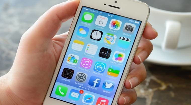 Apple, Güncelleme İle Eski iOS Cihazlardaki GPS Hatalarını Düzeltiyor 