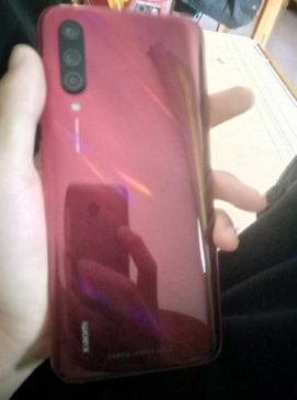 Kırmızı Xiaomi CC9 İptal Edildi!  