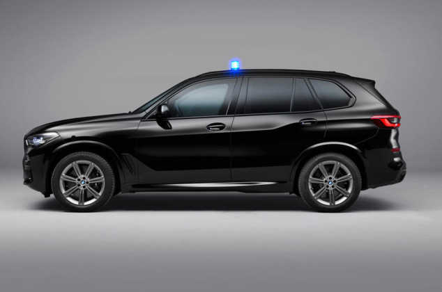 BMW, Mermi, Patlayıcı ve Drone Saldırılarına Karşı Koruma İçin Zırhlı Bir SUV Sunuyor 