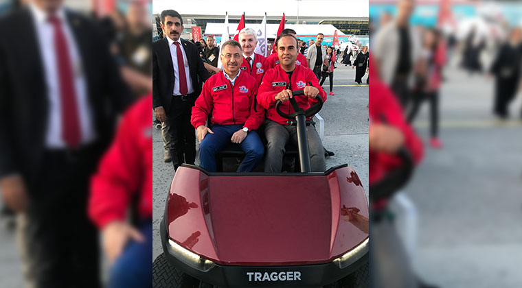 Cumhurbaşkanı Yardımcısı Fuat Oktay, Teknofest'i TRAGGER T-Car İle Gezdi 
