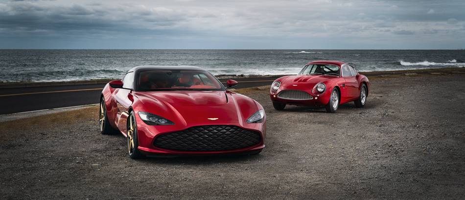 Aston Martin, Yeni İki Efsane Otomobil Modelini Tanıttı 