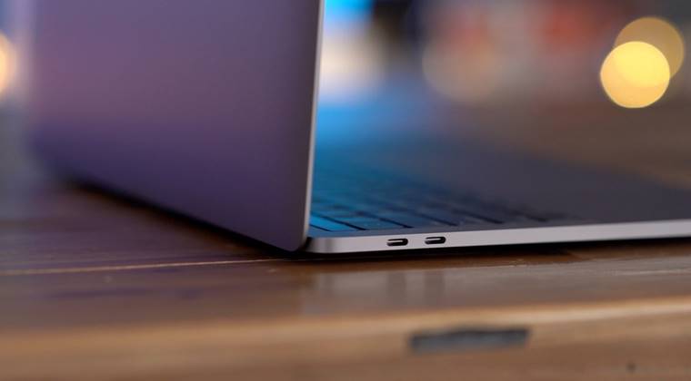 Yeni MacBook Pro, Apple'ın En Hızlı Şarj Destekli Laptop Modeli Olabilir 