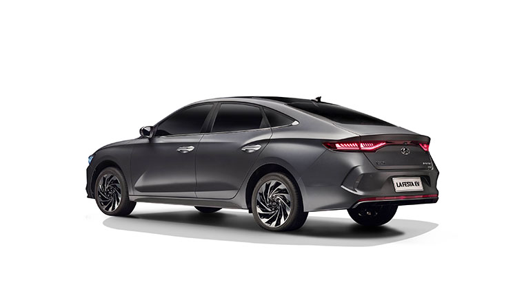 Hyundai’nin Yeni Araçları Fuarlarda Şov Yaptı 