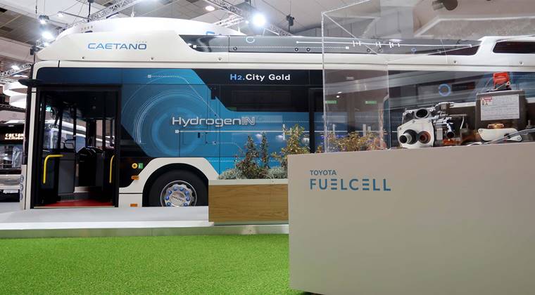 Toyota’nın Hidrojen Yakıtlı Otobüsü 2020’de Yollarda! 