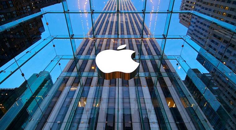 Tim Cook: Apple, Steve Jobs'un Kurallarını Takip Ediyor 
