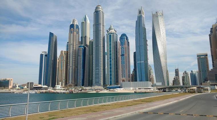 Dubai, Dönen Bir Gökdelen İnşa Etmek İstiyor  