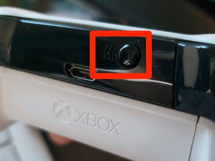 Xbox One'a Aynı Anda En Fazla 8 Kontrol Cihazı Bağlanabilir  