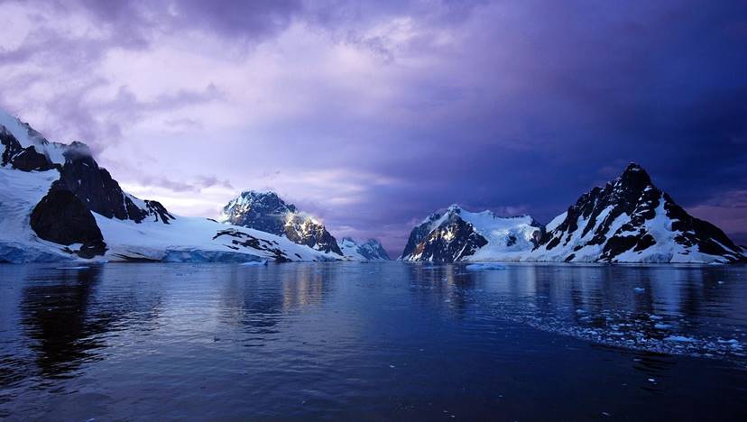 Antarktika'daki Sıcaklık Rekor Seviyeye Yükseldi  