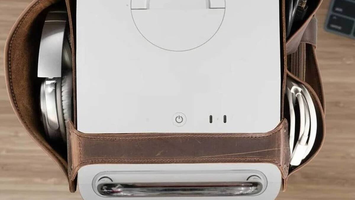 Apple, Mac Pro İçin 400 Dolarlık Saçma Bir Aksesuar Tanıttı  