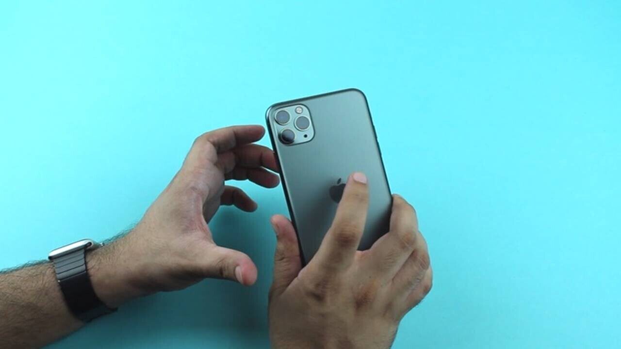 iPhone Arkasına Vurarak Ekran Görüntüsü Alma Nasıl Yapılır?  