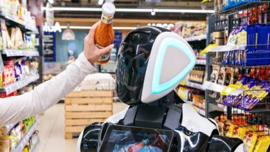 Rus Robot Alışveriş Mağazasında Çalışmaya Başladı 