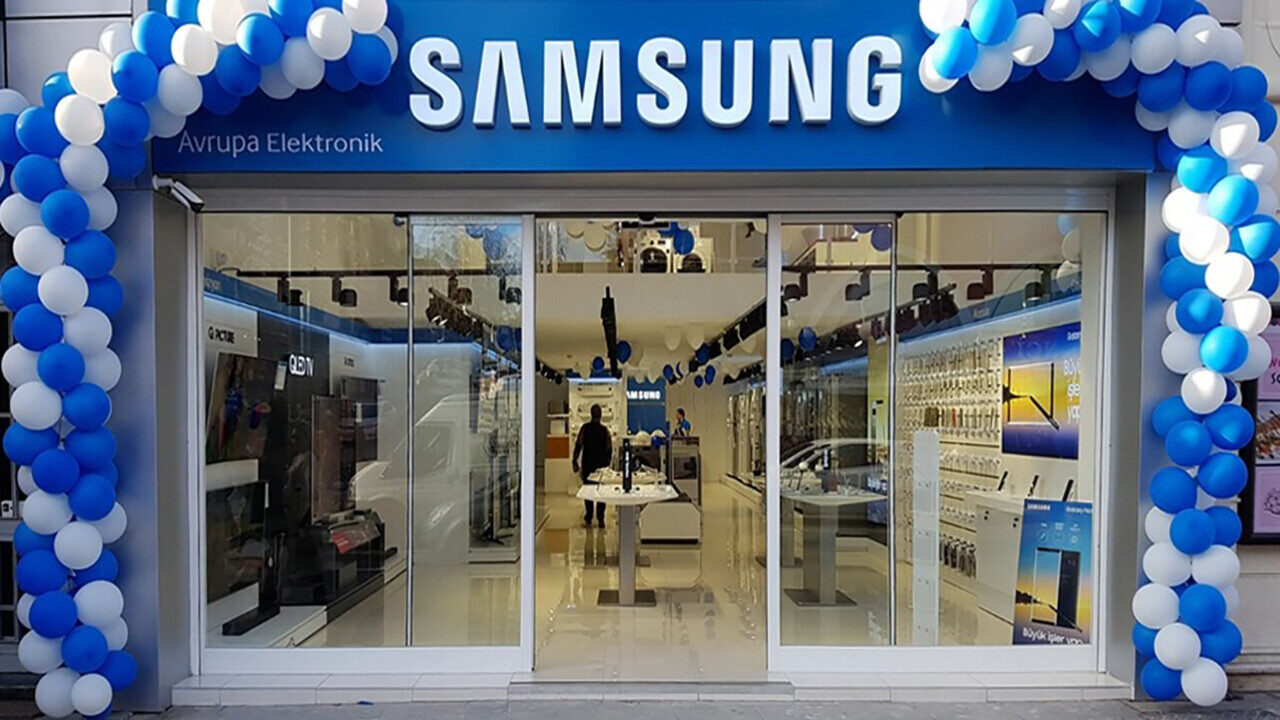 Samsung Tüm Mağazalarında Galaxy S20 Ultra Çekilişi Düzenliyor!  