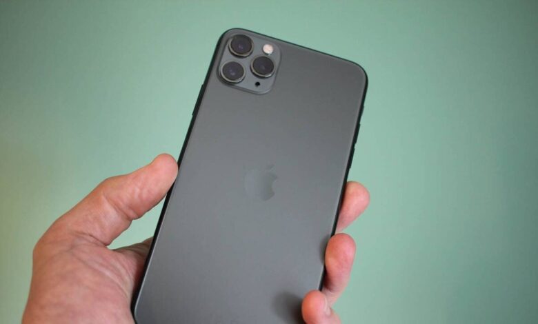 iPhone Arkasına Dokunarak Sesi Kapatma Nasıl Yapılır? 