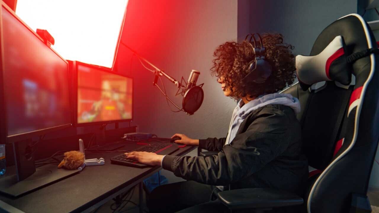 Oyun Konsolu Fiyatları Bilgisayar Satışlarını Artırdı  