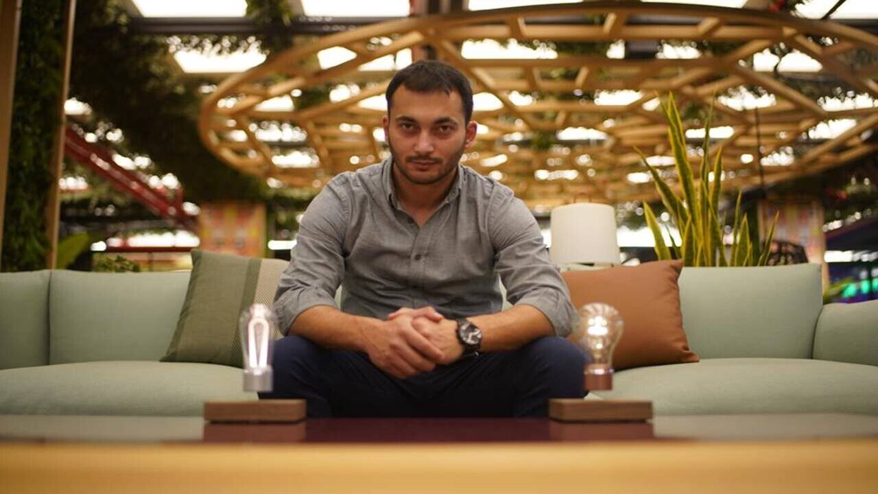 Eren Güney Piyasaya Sürdüğü Flyte'ın Levitasyon Teknoloji Ürünleri Büyük İlgi Gördü  