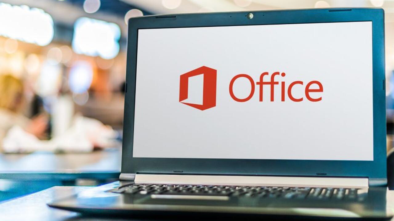 Microsoft Office, Windows 10 ve Windows 11'de Yeniden Tasarlanacak  