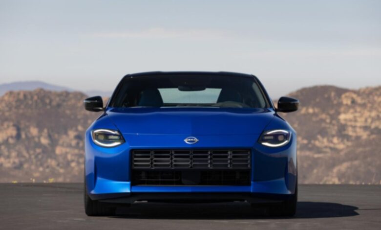Yeni Nissan Z Geri Döndü Yeni Nissan Z Geri Döndü