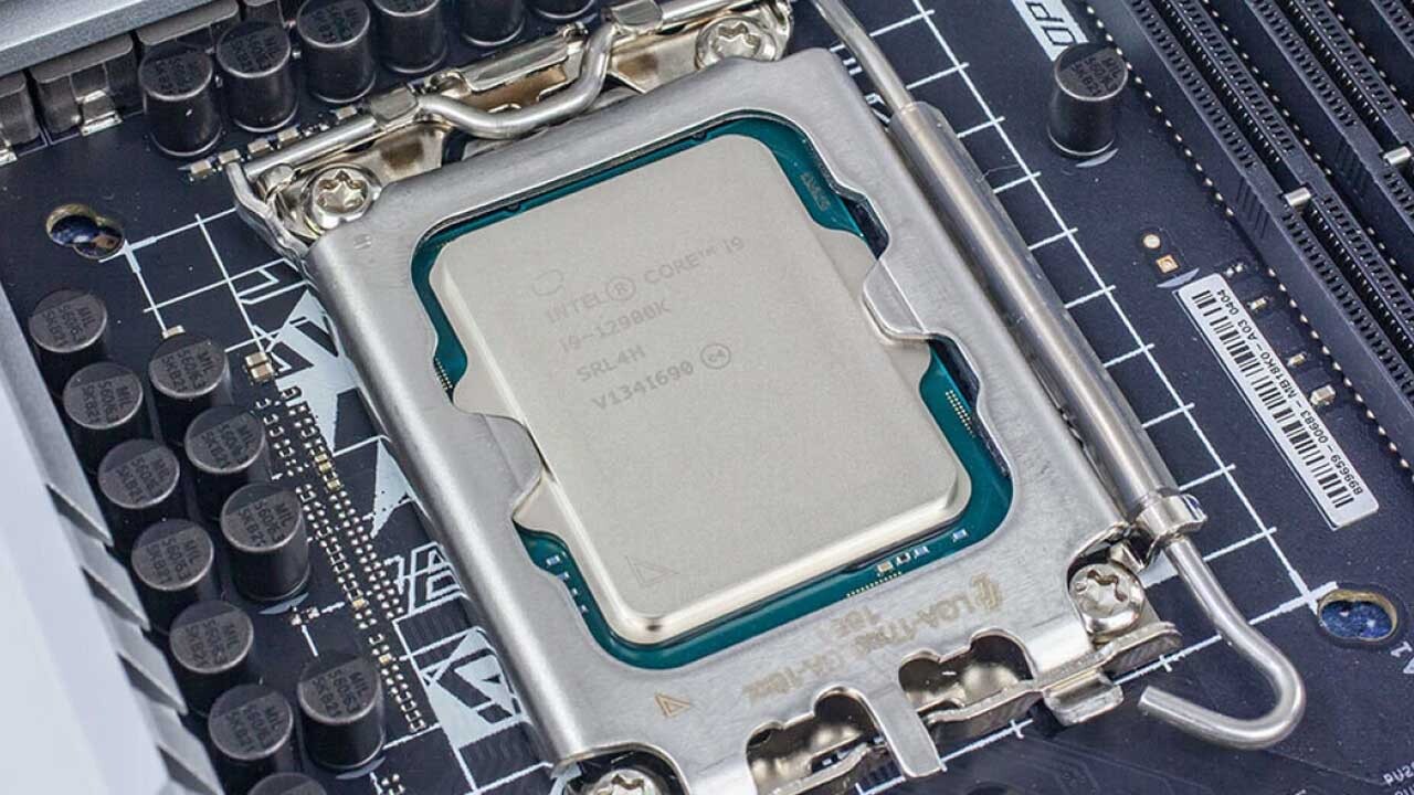 Intel, Core İ9-12900KS İşlemcilerini 5,2 Ghz Saat Hızıyla Hazırlıyor 