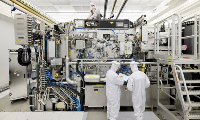 ASML: Avrupa'nın En Değerli Teknoloji Grubu, Sipariş Seliyle Mücadele Ediyor 