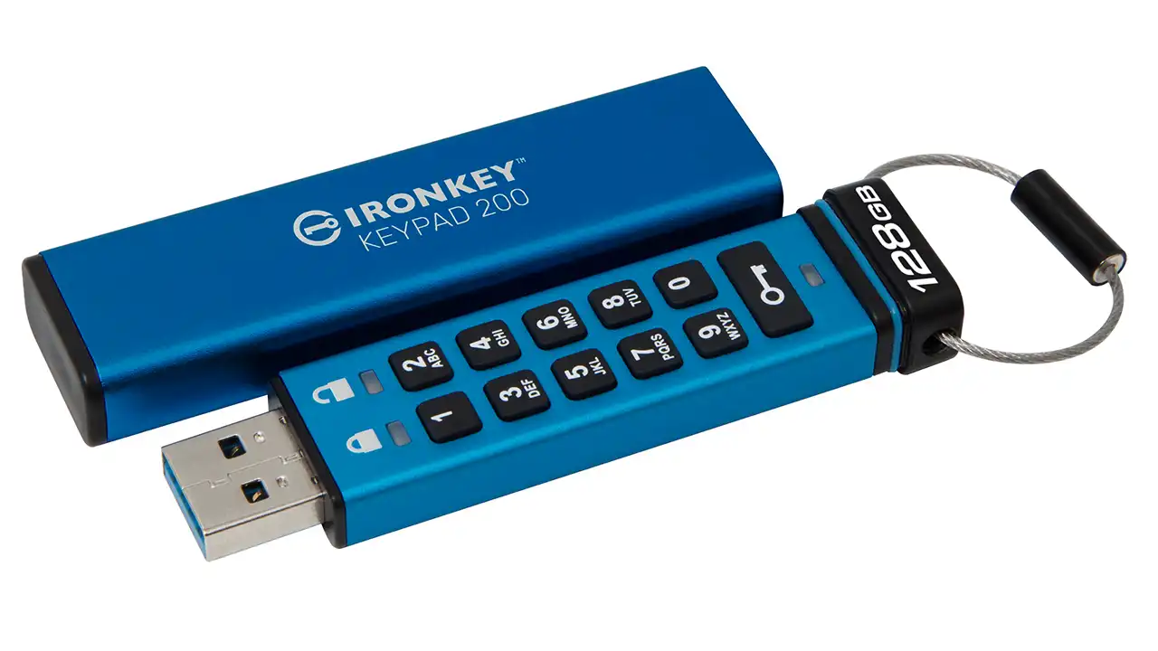 Kingston’dan Donanım Şifreli IronKey Keypad 200 USB 