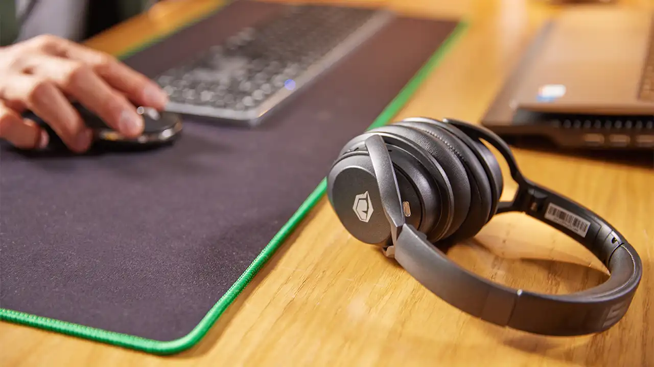 Pusat Wave ANC Bluetooth Kulaklık ile Gürültüsüz Müzik Keyfi  