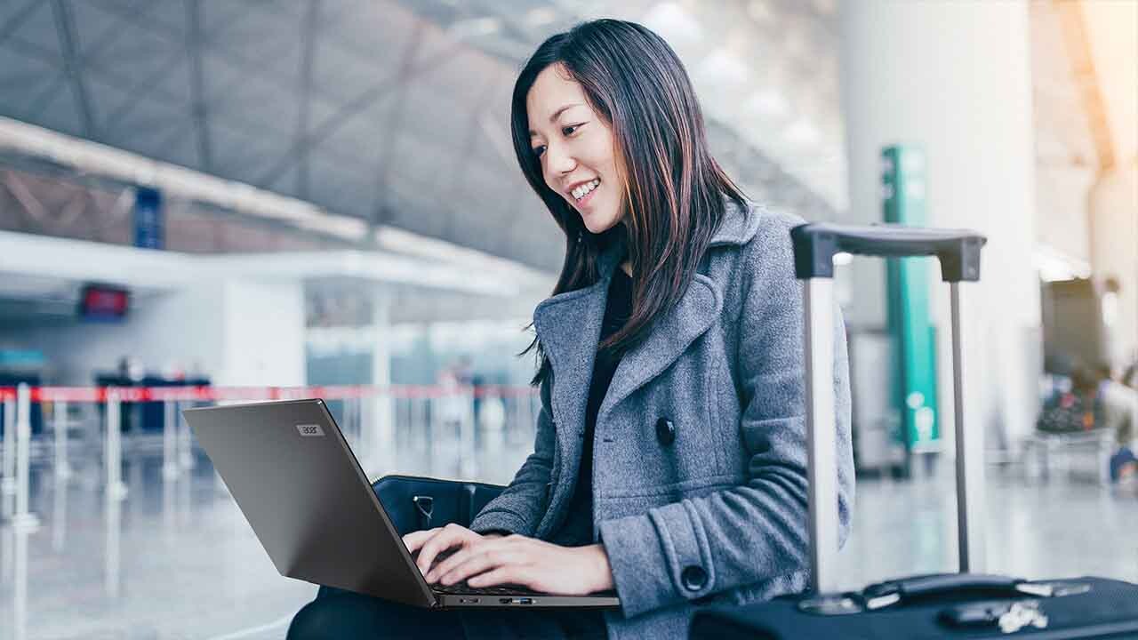 Acer, TravelMate Dizüstü Bilgisayar Serisini Tanıttı 