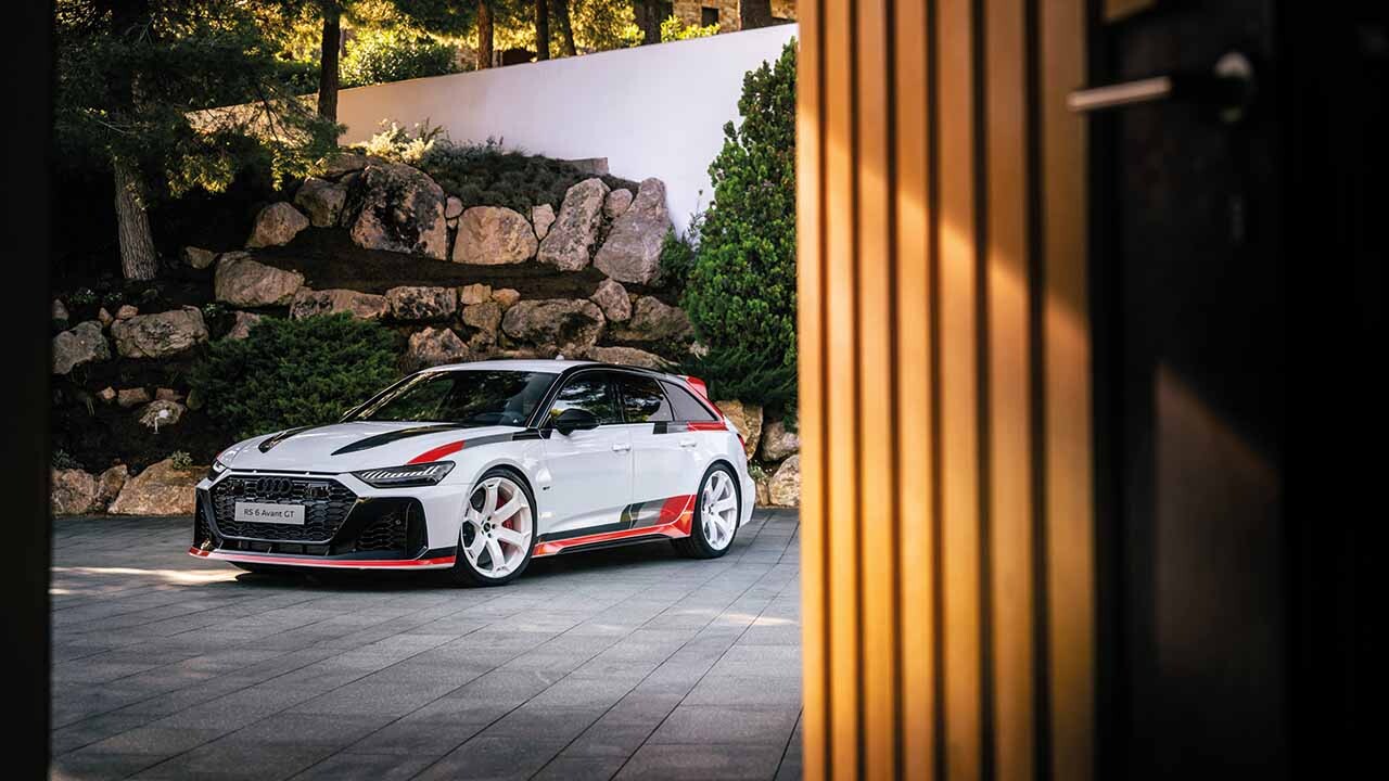 Yeni Audi RS 6 Avant GT 