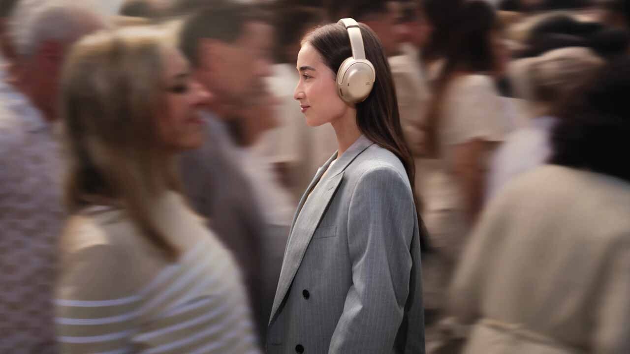 JBL Tour One M3 Tanıtıldı: Kafa Takipli 3D Ses ve 70 Saat Pil Ömrü 