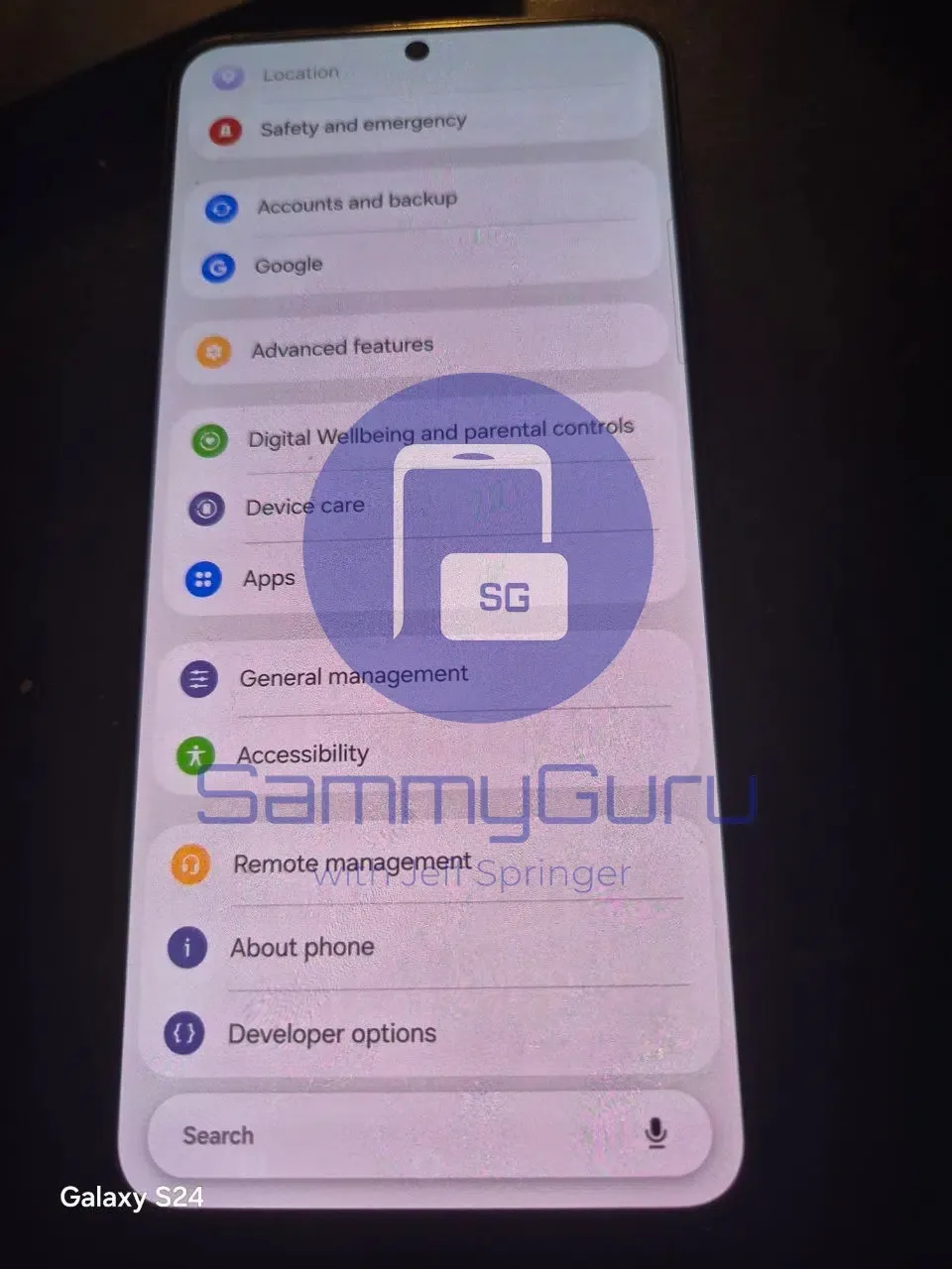 Samsung One UI 8.5 Sızıntısı iOS 26 Esintili Tasarımı Gösteriyor 