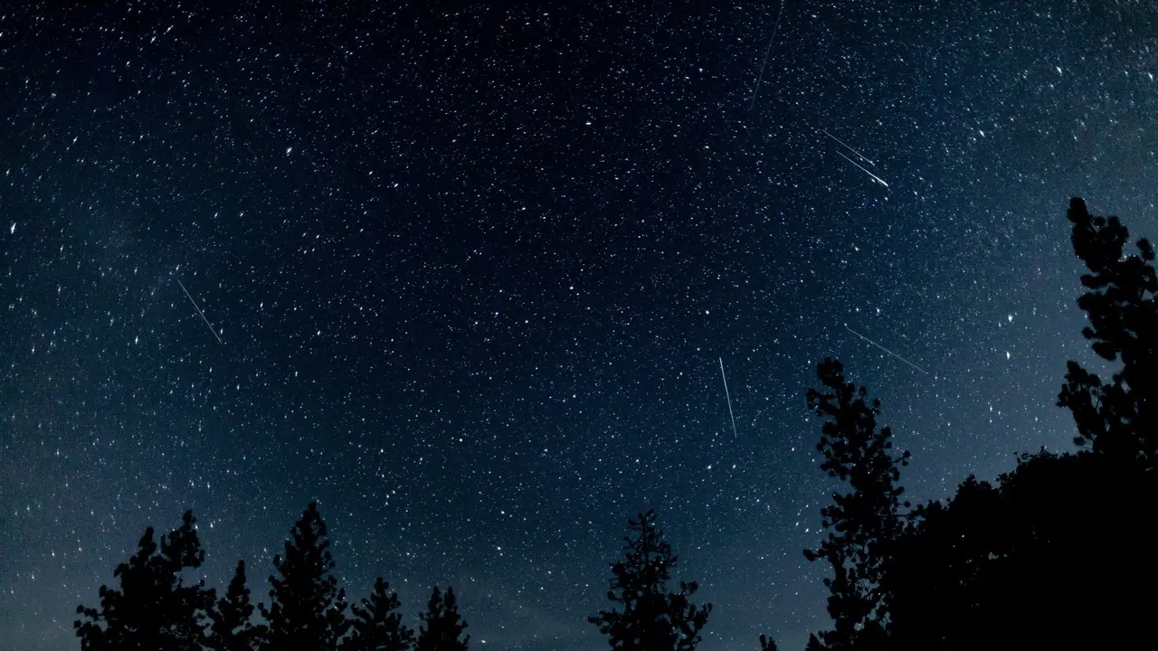 Ay Işığı Olmadan Gökyüzünde Orionid Meteor Yağmurunun Zirvesini Kaçırmayın 