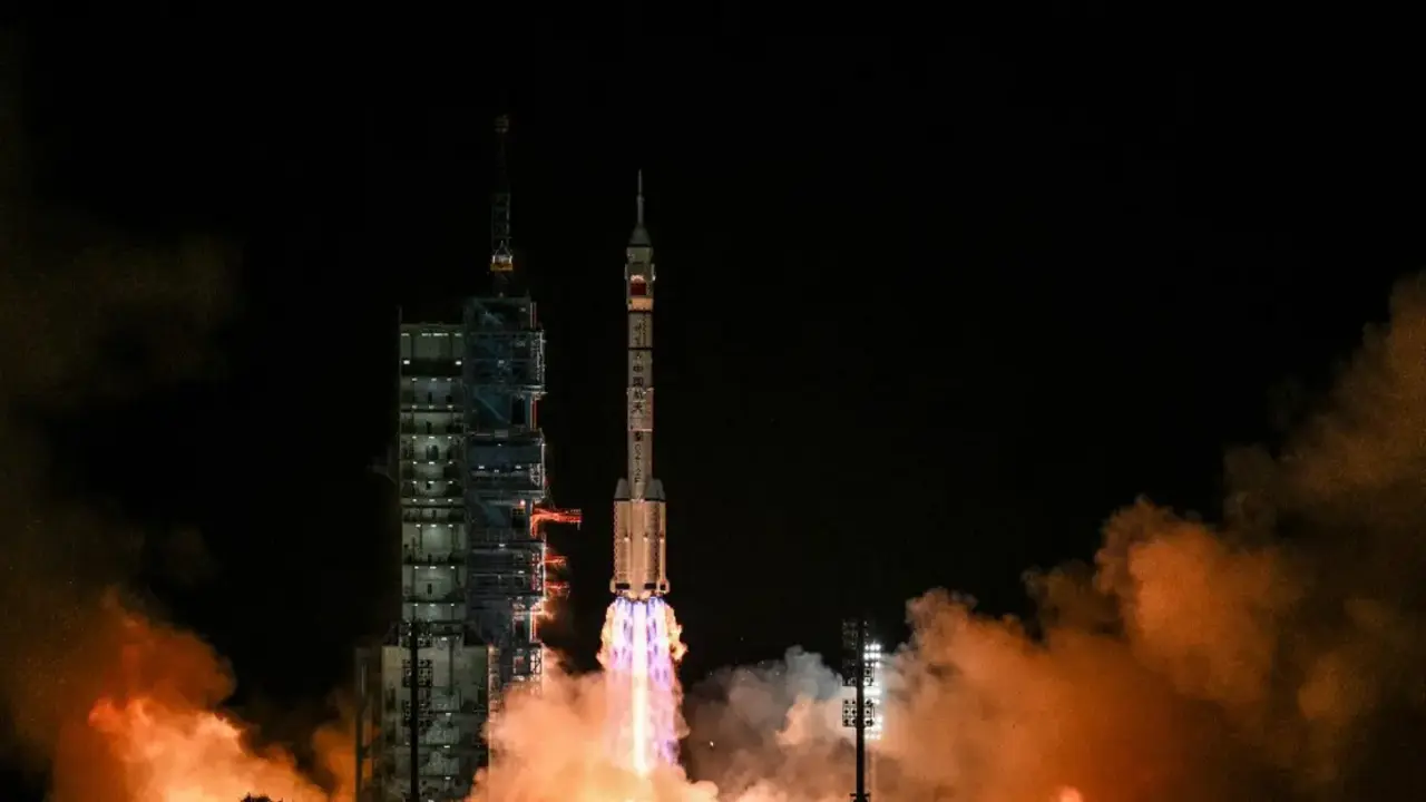 Çin'in Licien-1 Roketi 9. Kez Başarıyla Uzayda 