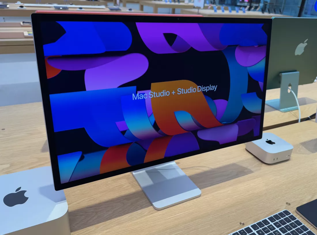 Yeni Apple Studio Display 120 Hz ve HDR Olacak Yeni Apple Studio Display 120 Hz ve HDR Olacak