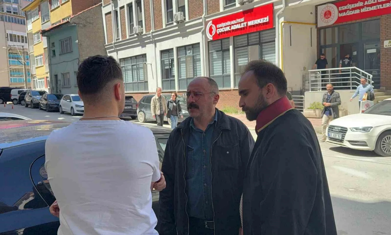 Eskişehir'de Akran Zorbalığı Davasında Şok Karar Eskişehir'de Akran Zorbalığı Davasında Şok Karar