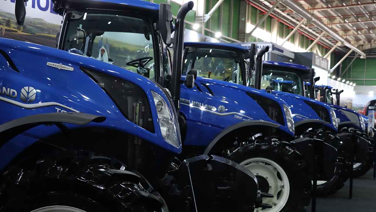 New Holland Konya Tarım Fuarı'nda T580B Traktör Çekilişi New Holland Konya Tarım Fuarı'nda T580B Traktör Çekilişi
