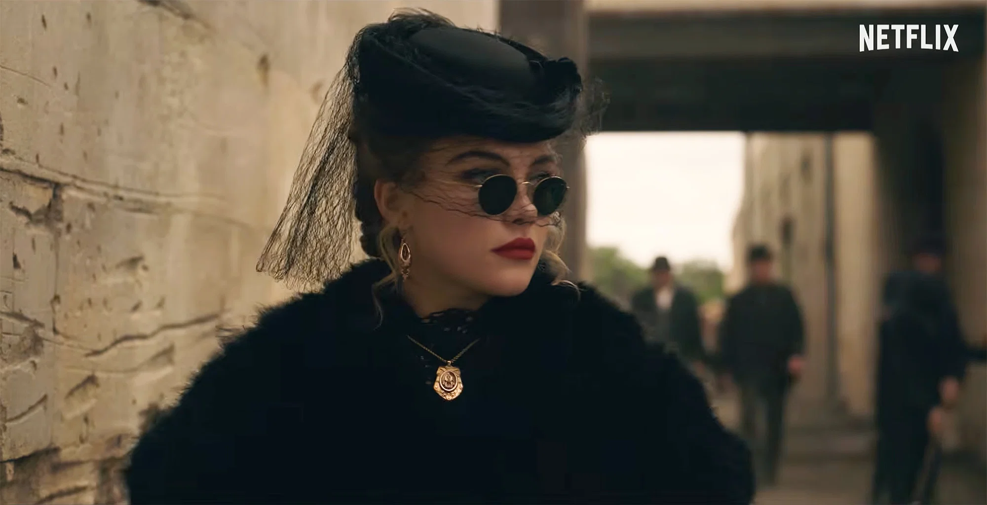 Netflix, East of Eden Dizisinin Fragmanını Yayınladı Netflix, East of Eden Dizisinin Fragmanını Yayınladı