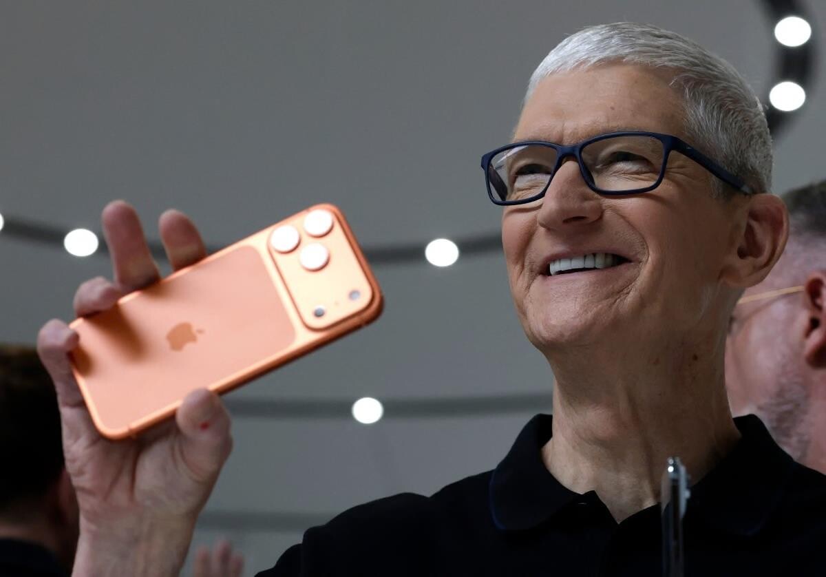 Apple, 2026 İkinci Çeyrekte Rekor Gelir Elde Etti Apple, 2026 İkinci Çeyrekte Rekor Gelir Elde Etti