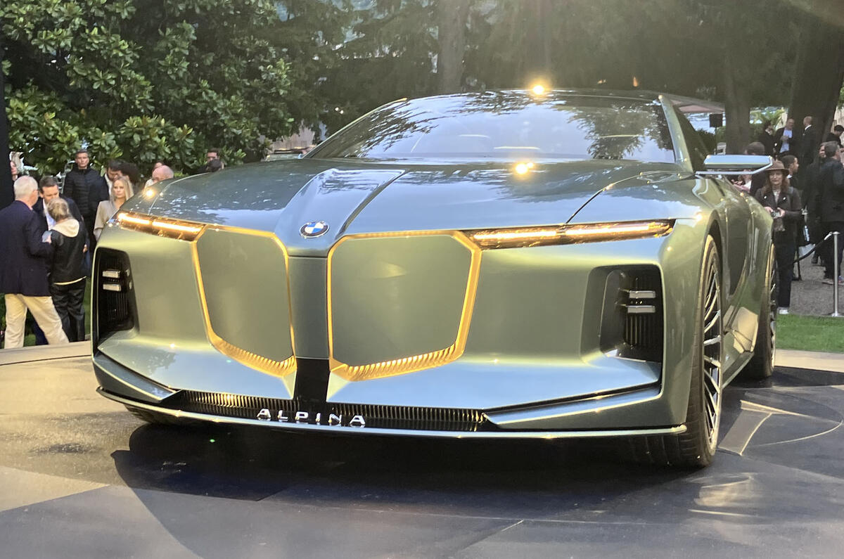 BMW'nin V8 Coupé Konsepti: Alpina'nın Geleceğine Işık Tutuyor - 4 BMW'nin V8 Coupé Konsepti: Alpina'nın Geleceğine Işık Tutuyor - 4