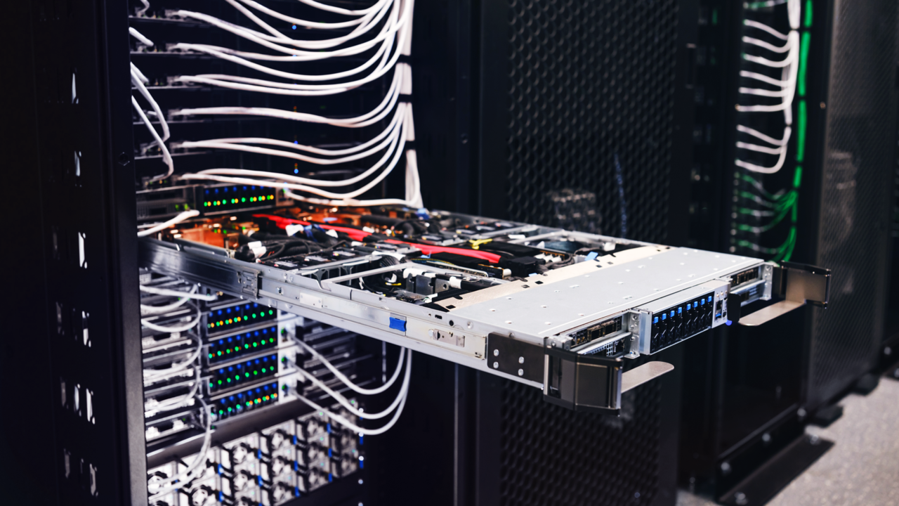 Cloudflare, AI Kullanımını Artırarak 1,100 İşçi Çıkarıyor Cloudflare, AI Kullanımını Artırarak 1,100 İşçi Çıkarıyor