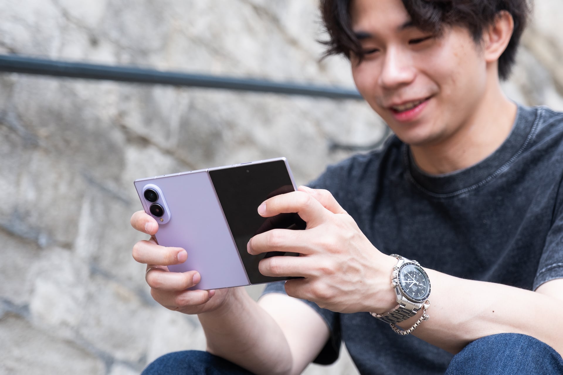 Samsung Galaxy Z Fold 8: Eğlencenin Yeni Adresi 1 Samsung Galaxy Z Fold 8: Eğlencenin Yeni Adresi