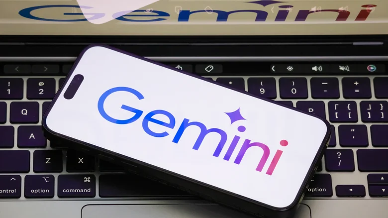 Google Asistan Dönemi Sona Erdi: Android Auto’da Gemini İle Yeni Bir Başlangıç 2 Google Asistan Dönemi Sona Erdi: Android Auto’da Gemini İle Yeni Bir Başlangıç - 2
